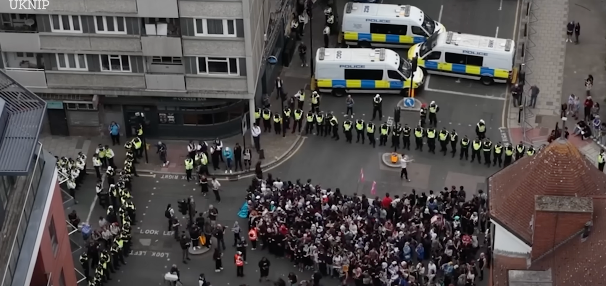 Fascists v the Thistle